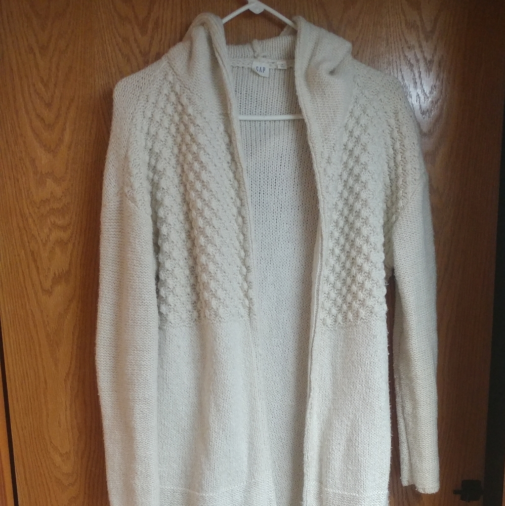 Adorable Knit sweater